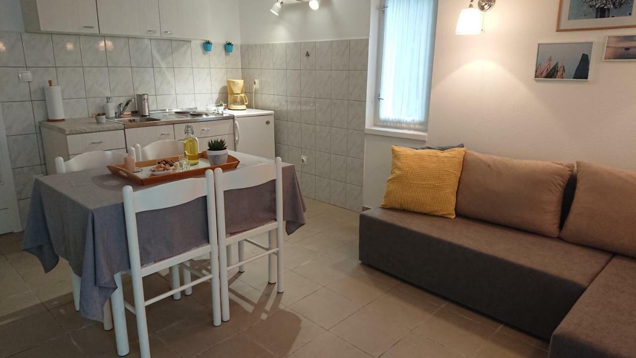 Apartman Kursar Srima Exterior foto
